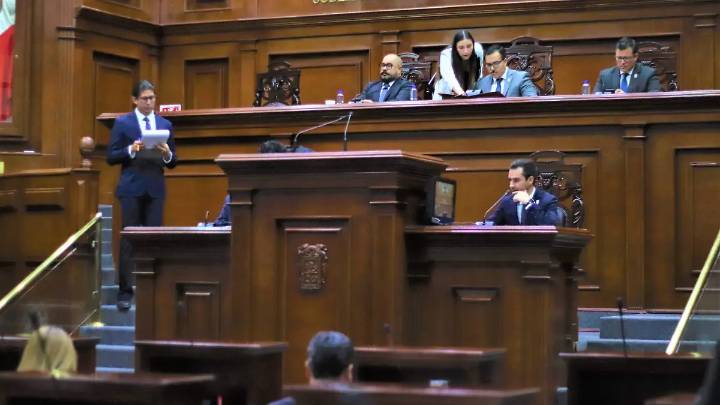 “En el fondo es una simulación”: Diputado advierte que la Reforma Electoral ya está decidida desde la presidencia