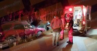 Vuelcan en una camioneta en la zona Tének; pareja sobrevive