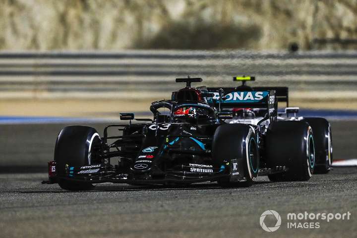 Wolff: Mercedes “mustn’t be carried away” with Russell display