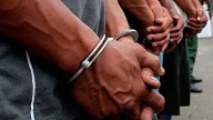 Trasladan a 26 mexicanos requeridos por EU; acusan vínculos con crimen organizado