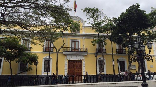 Venezuela celebra con júbilo el 220° Aniversario del Juramento de Simón Bolívar en el Monte Sacro