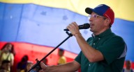 Henrique Capriles lanza dardo: "quienes piden una invasión contra Maduro no viven en Venezuela"