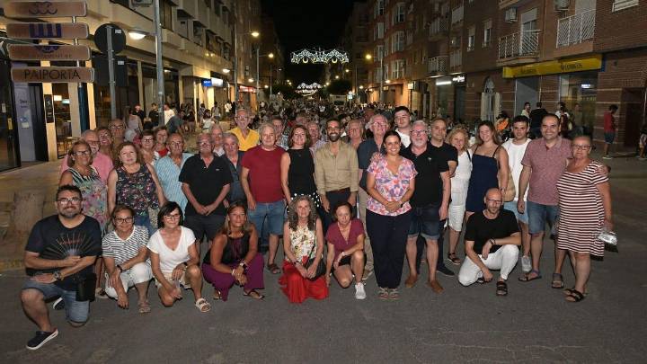 Muñoz, Gimeno y Chulià en el Sopar Popular Faixat de Paiporta