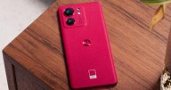Olvídate del Galaxy A56 | Este Motorola no solo llega con procesador gamer, tiene 256GB, pantalla FullHD+ y cámaras 4K