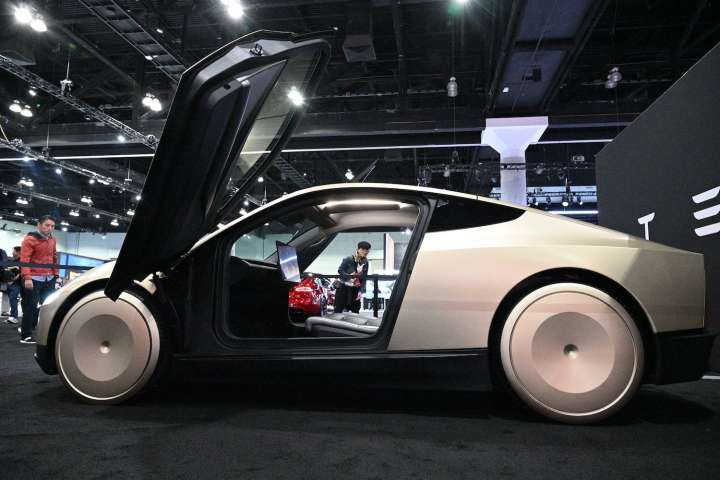 Tesla Is Making a Move in New York City That Regulators Absolutely Hate
