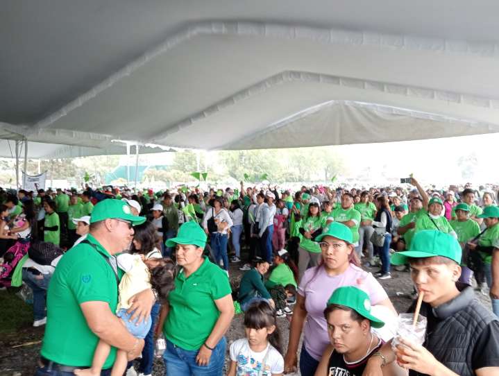 «Póngase bien verde porque vamos con todo» pidió «El Jimmy» en la primera asamblea verde en Chalco