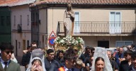 Santa María Reina desfila en Peñaranda con motivo de sus ferias y fiestas de 2025