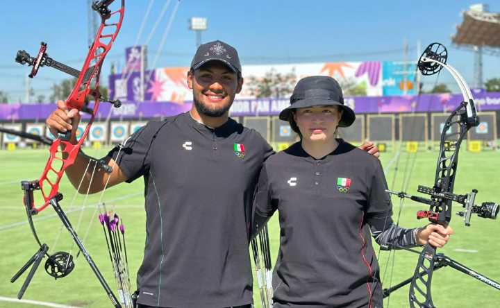 Mexicanos conquistan oro en equipos mixtos de tiro con arco en Panamericanos Junior