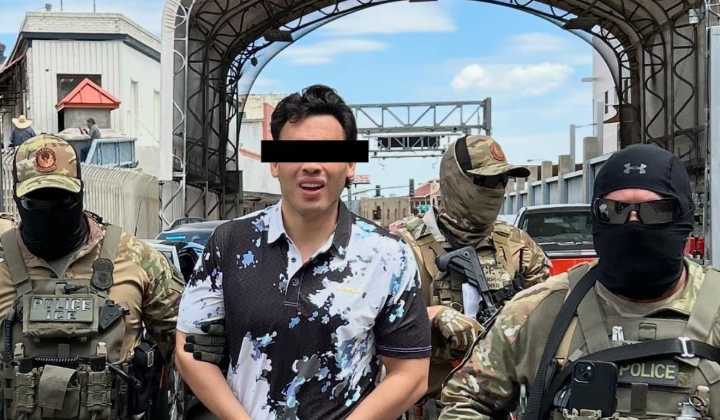 Vinculan a proceso a Julio César Chávez Jr. por delincuencia organizada