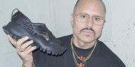 Willy Chavarría reconoce y lamenta la apropiación del nombre “Oaxaca” en sandalias creadas para Adidas