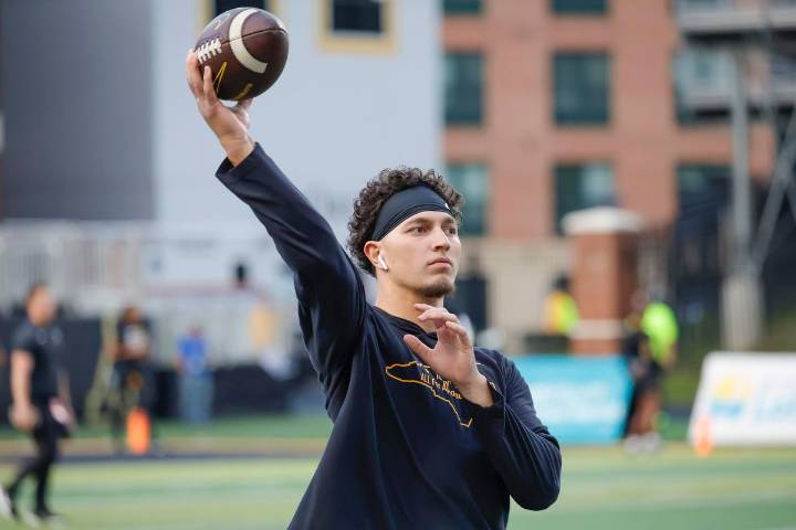 Tennessee’s Joey Aguilar Set for 7-Figure NIL Pay as 6,760-Yd Starting QB for Josh Heupel Joey Aguilar is not only turning heads by earning the most crucial spot on Tennessee’s team, but he’s also cas