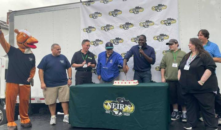 Woodhaven’s Neir’s Tavern announces record number of registrations for ‘Road to 200’ block party in October