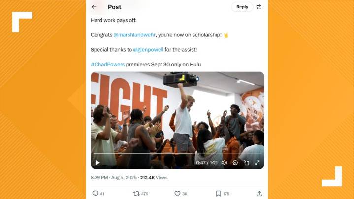 Texas Longhorns linebacker learns of scholarship from Glen Powell
