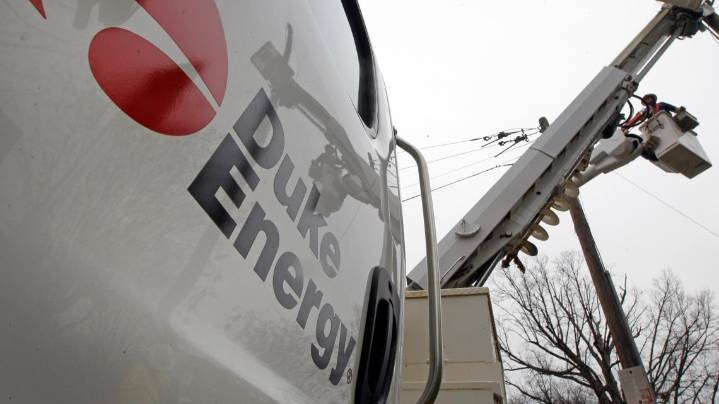 Duke Energy seeks to merge Carolina utilities, projecting more than $1B in customer savings