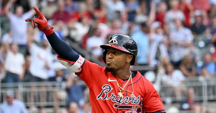 Ozzie Albies hopes to stay with Braves in 2026