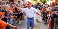 WATCH: Coach Tuberville congratulates his 2004 Auburn team on newly claimed national title