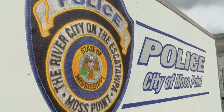 Moss Point police chief temporarily suspended