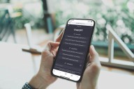 "Siempre está ahí y nunca juzga". Los adolescentes utilizan chatbots como terapeutas y eso es alarmante