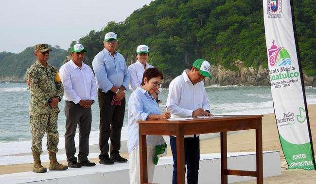 Se compromete Huatulco a tener playas limpias y libres de plásticos de un solo uso