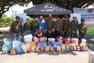 Recaudan 350 kilos de alimento para perros en Tuxtla
