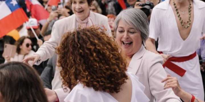 ¿Qué es el tumbe? La polémica por baile de caderas de Jeannette Jara en Arica