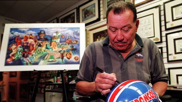 Lionel Taylor, one of the original Broncos players, has died at the age of 89