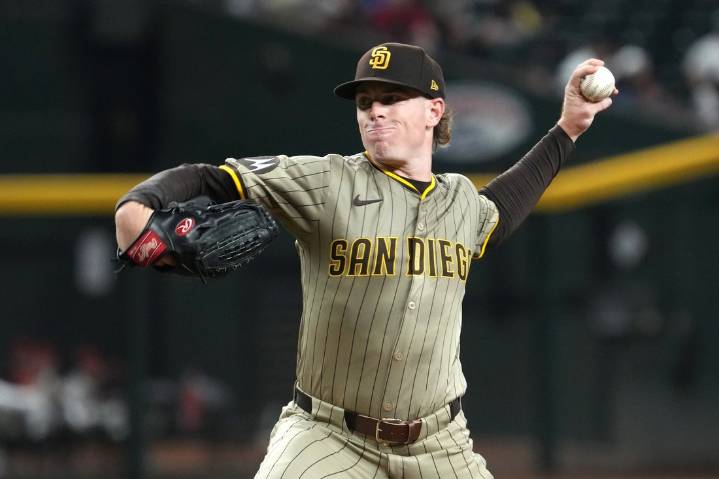 Deadspin | Padres demote LHP JP Sears after shaky team debut