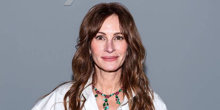 Julia Roberts, 57, Is All Smiles as She Arrives in Italy for the 2025 Venice International Film Festival