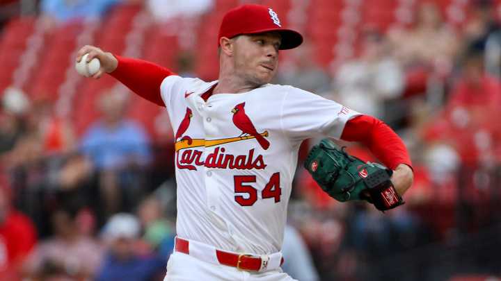 Cardinals at Dodgers odds, picks and predictions
