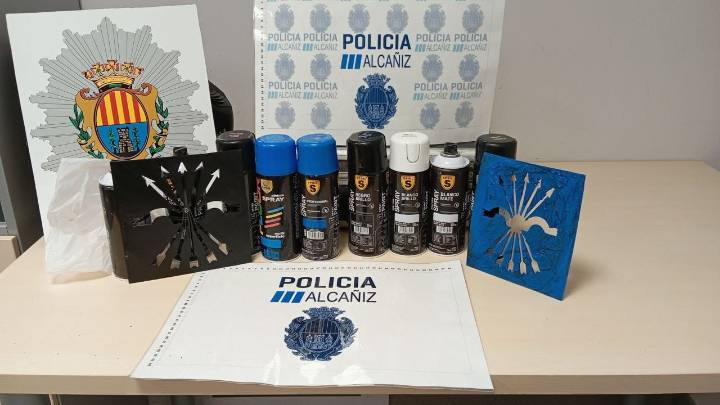 La Policía Local de Alcañiz ha logrado identificar a los responsables de varias pintadas