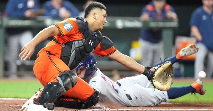 Kremer gets ambushed in five-run first inning, Orioles lose 9