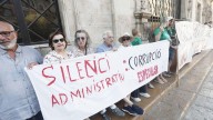 Los críticos del decreto que permite construir en rústico desconfían del alcalde: “Hasta que no se derogue la ley no estaremos tranquilos”