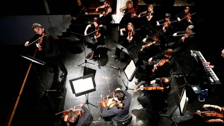 Un inicio prometedor en el Teatro Casino de Trubia