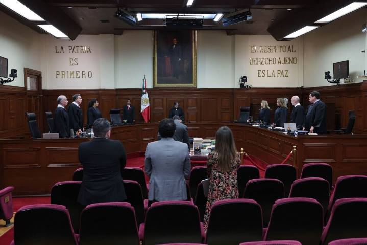 SCJN extiende su calendario de labores