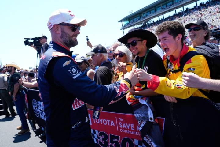 Trackhouse Racing signs Shane van Gisbergen to multiyear extension