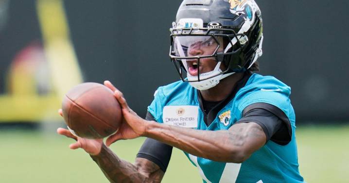 Jaguars rookie Travis Hunter is 'rolling full speed' after missing consecutive preseason games