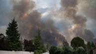 Sánchez avisa de que la noche "será complicada" por los incendios