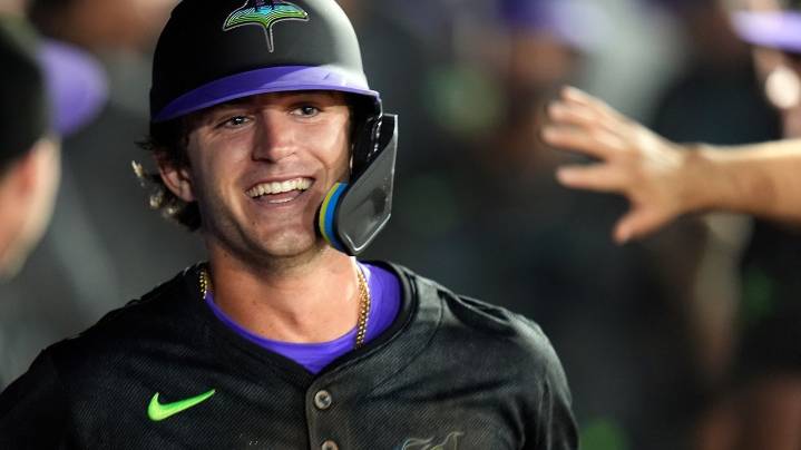 Carson Williams homers in his big league debut as Rays beat Cardinals 10
