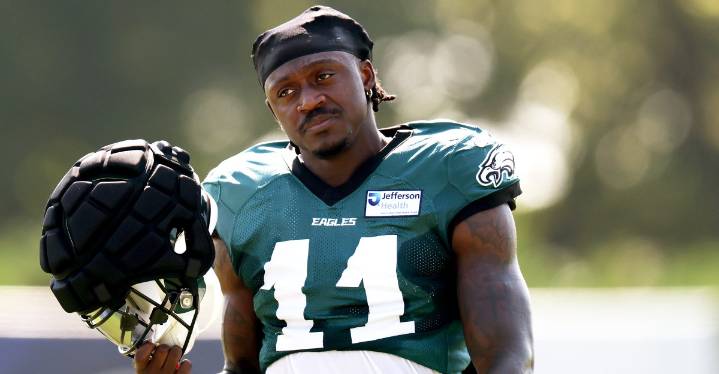 Eagles injury news: A.J. Brown, Landon Dickerson among players returning to practice