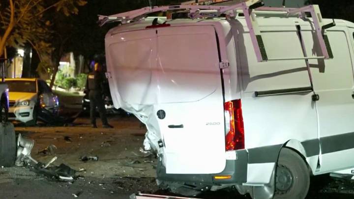 Pursuit of robbery suspects ends in violent crash in Glendale