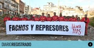 Lo que faltaba: la izquierda fue a Villa Celina y armó una foto parecida a la de Milei