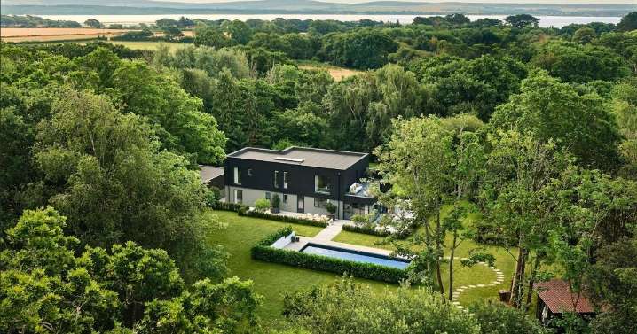 Dream multi-million pound home hidden inside a National Park you could own for £10