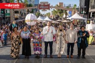 La Guelaguetza oaxaqueña lleva sus tradiciones a la Avenida Revolución