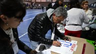 Bolivia inicia elecciones para presidente y Congreso con la derecha como favorita