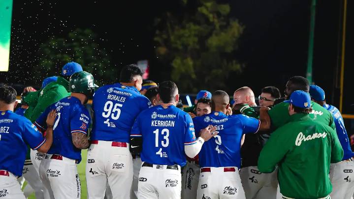 Bravos se mantienen con vida tras dramático “walk