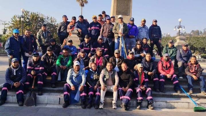GOBIERNO DE AMECAMECA CELEBRA Y AGRADECE LA LABOR DEL EQUIPO DE LIMPIA EN EL DÍA DEL BARRENDERO.