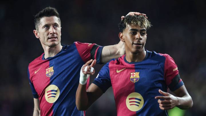 Barcelona's Lewandowski encourages Yamal to 'find balance'