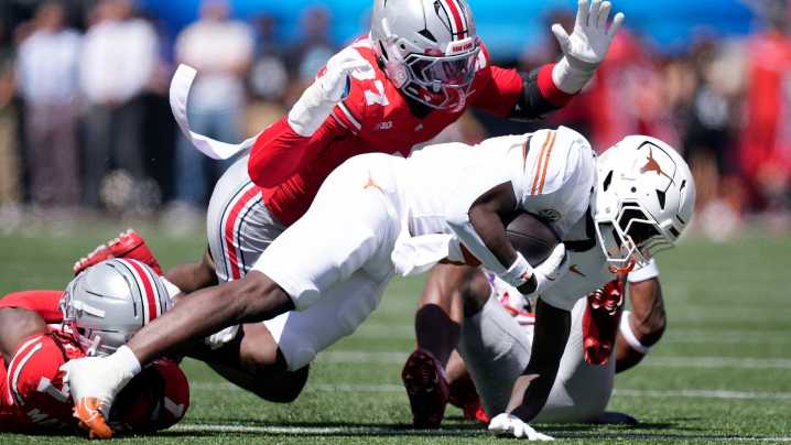 Ohio State beats Texas, but neither looked like heavyweight