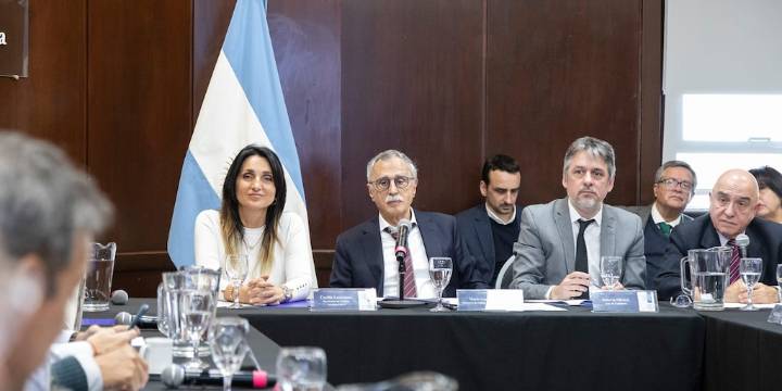 Residencias médicas: los exámenes de ingreso serán organizados por las provincias a partir de 2026