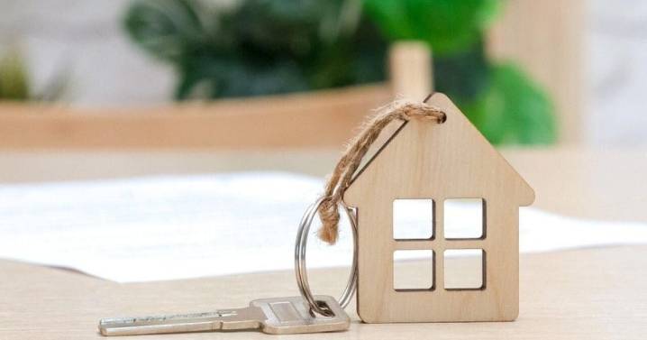 Mortgage rates fall to 10‑month low, offering relief for Merced buyers